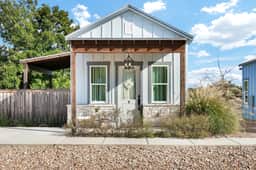 Llano - Image 4